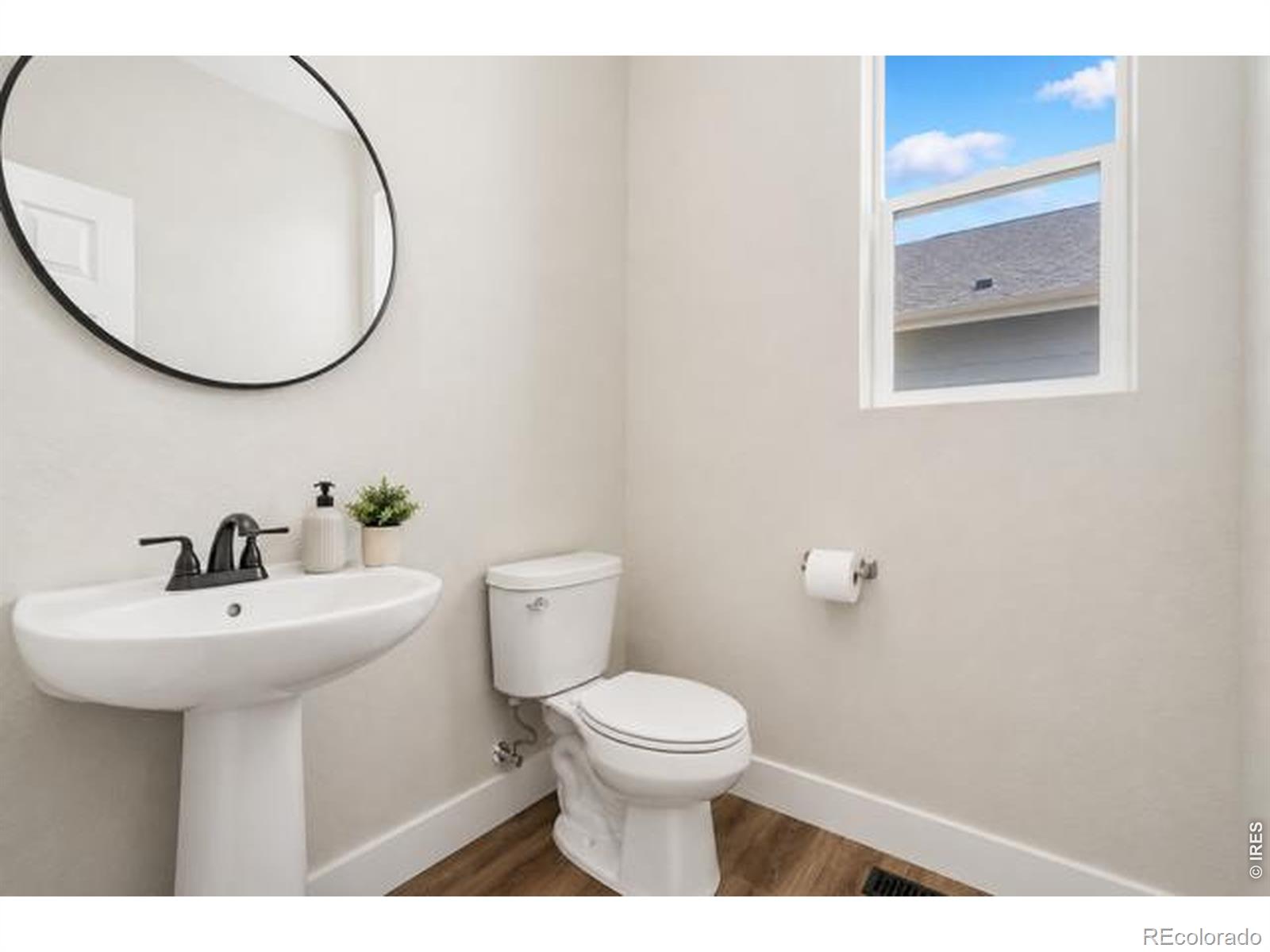 MLS Image #24 for 5259  odessa lake street,timnath, Colorado