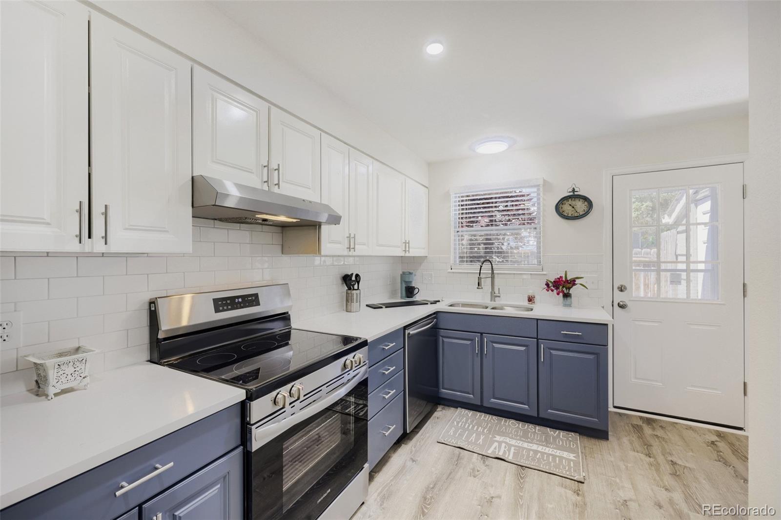 MLS Image #7 for 8248  washington street 99,denver, Colorado