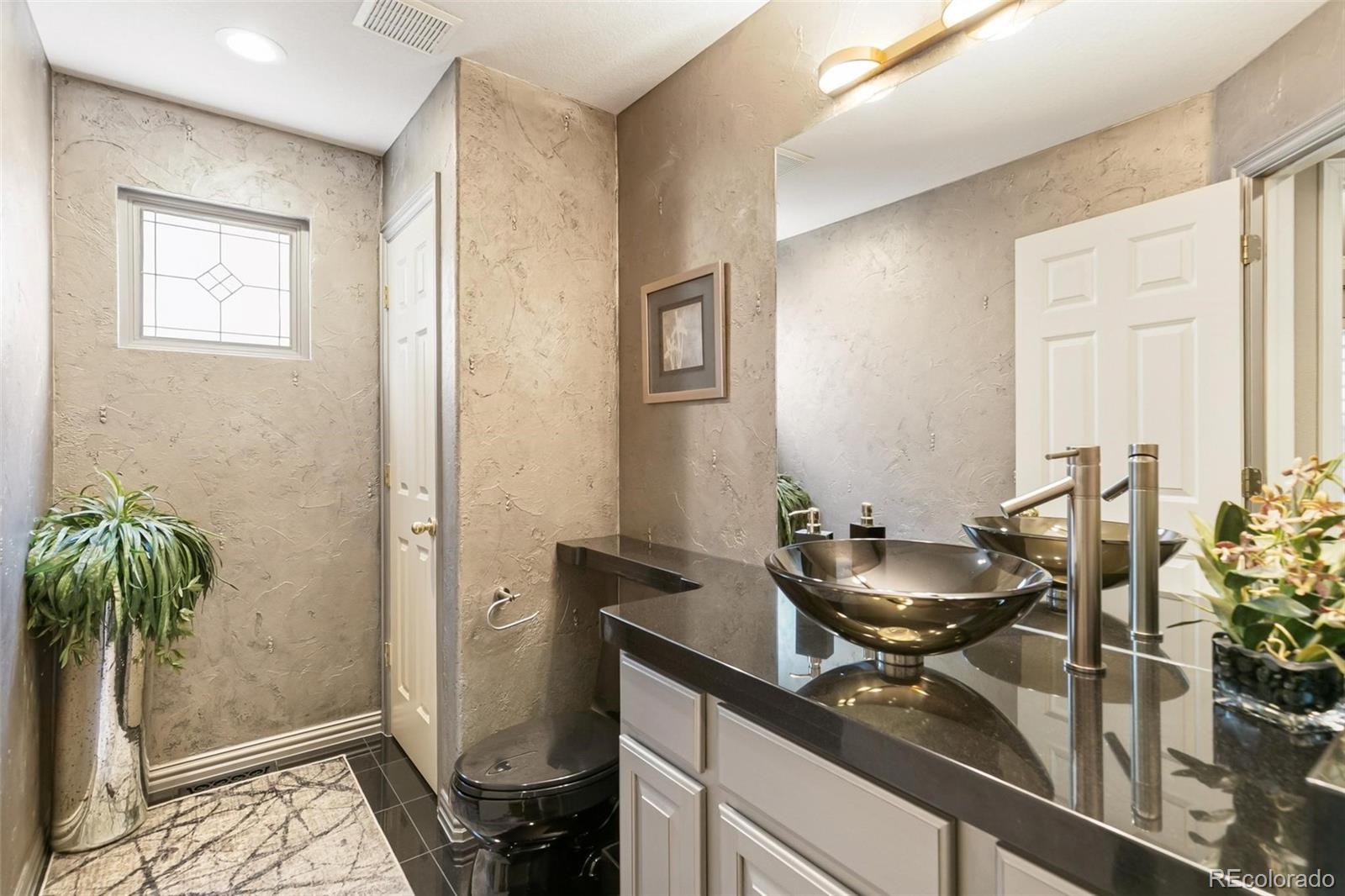 MLS Image #22 for 1011 s valentia street,denver, Colorado