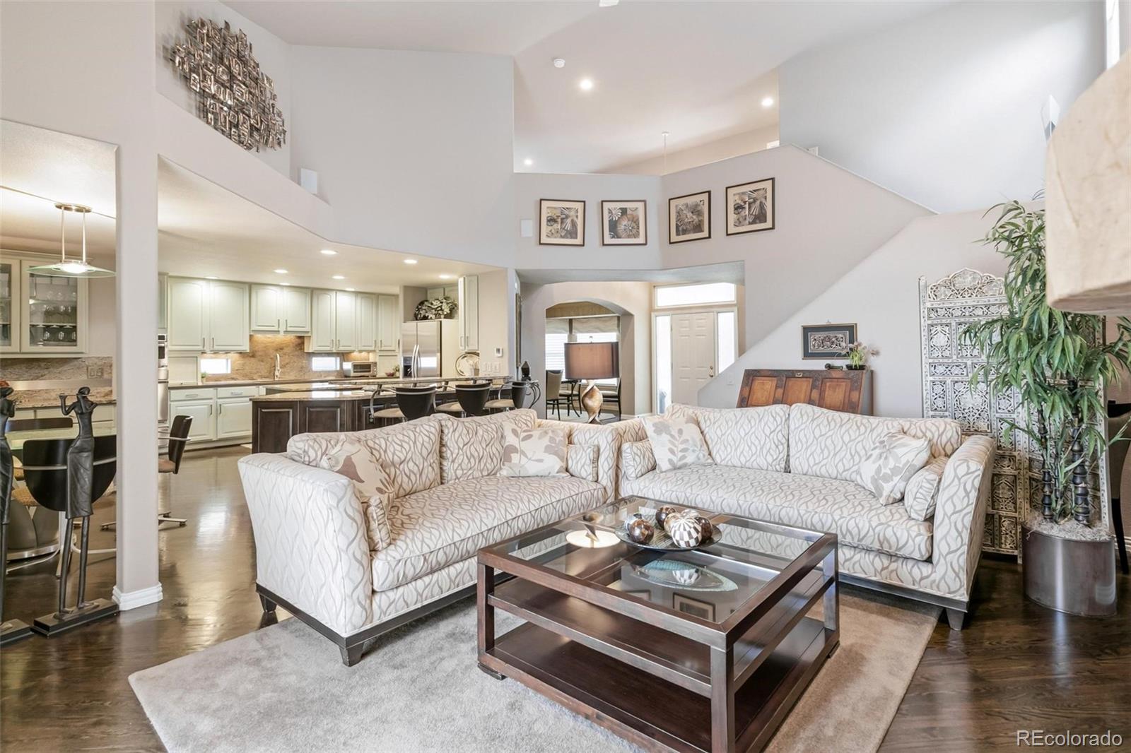 MLS Image #3 for 1011 s valentia street,denver, Colorado