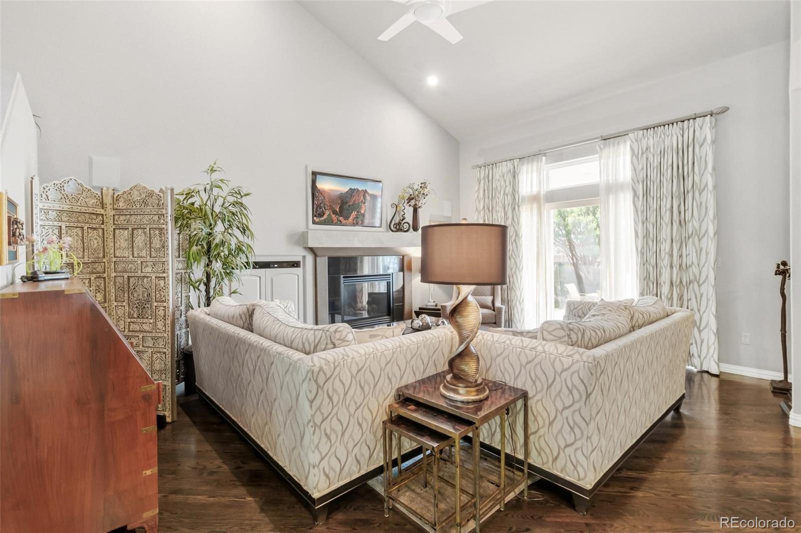 MLS Image #5 for 1011 s valentia street,denver, Colorado
