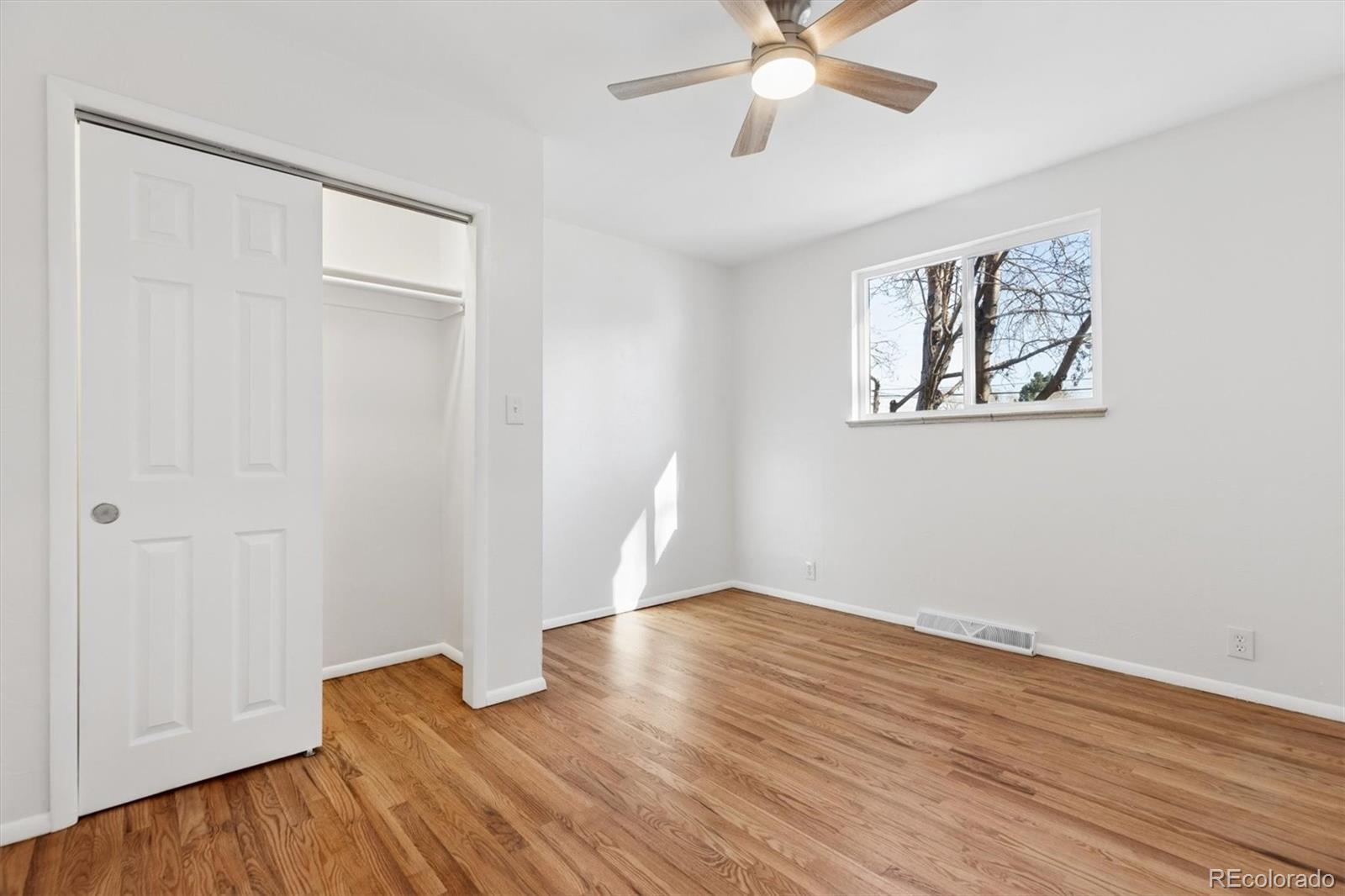 MLS Image #17 for 4880 s cherokee street,englewood, Colorado