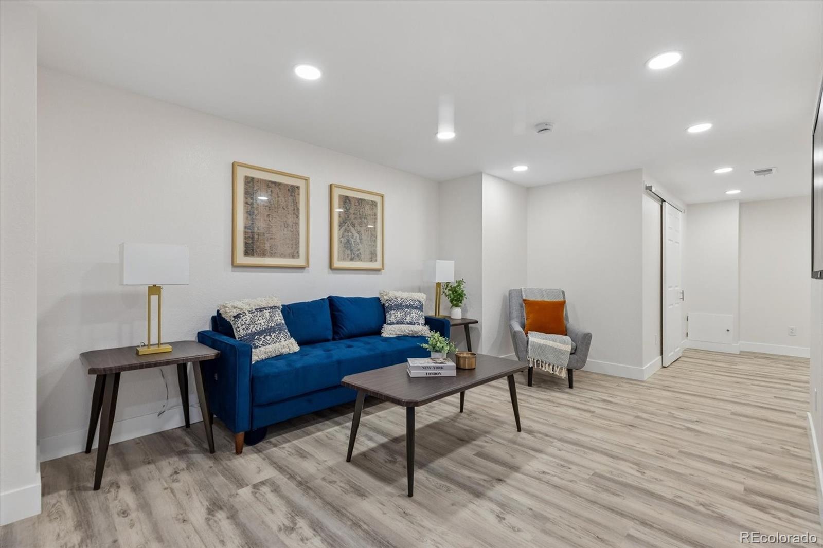 MLS Image #19 for 4880 s cherokee street,englewood, Colorado