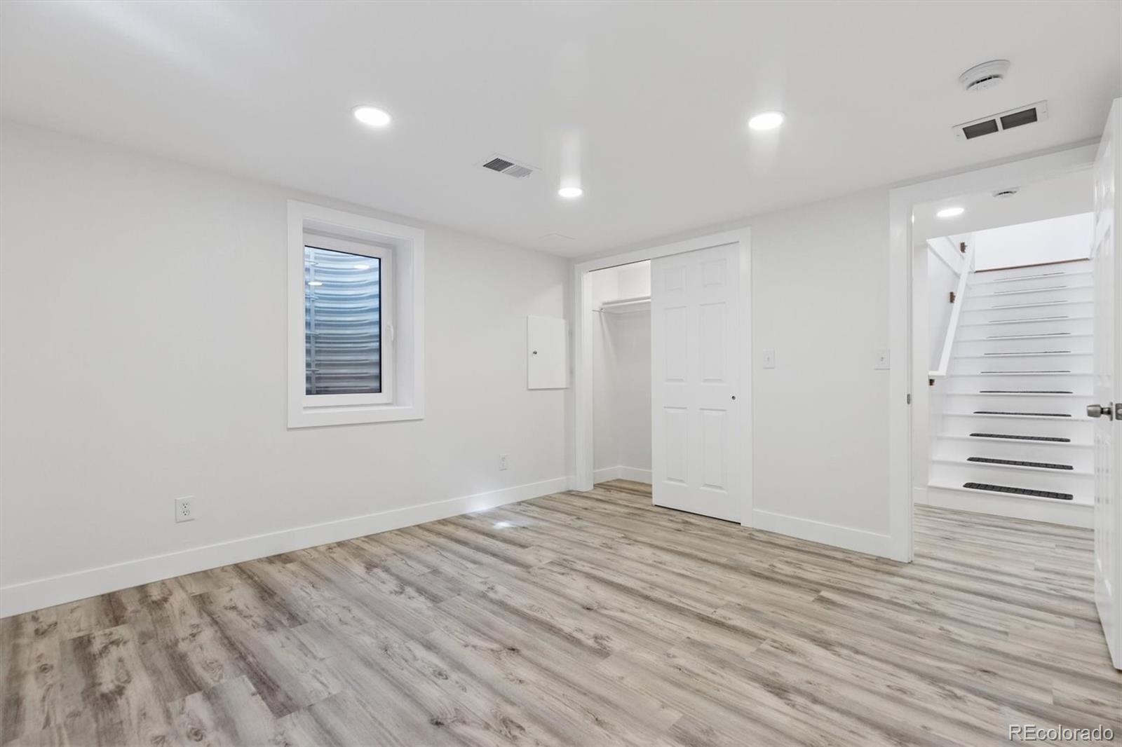 MLS Image #23 for 4880 s cherokee street,englewood, Colorado