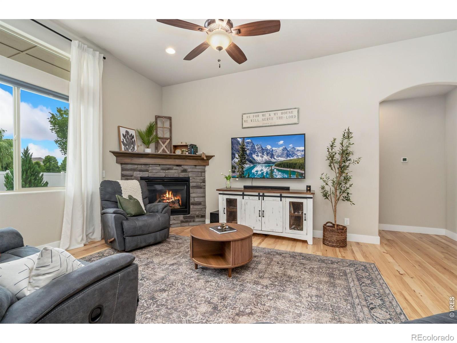 MLS Image #10 for 488  vermilion peak drive,windsor, Colorado