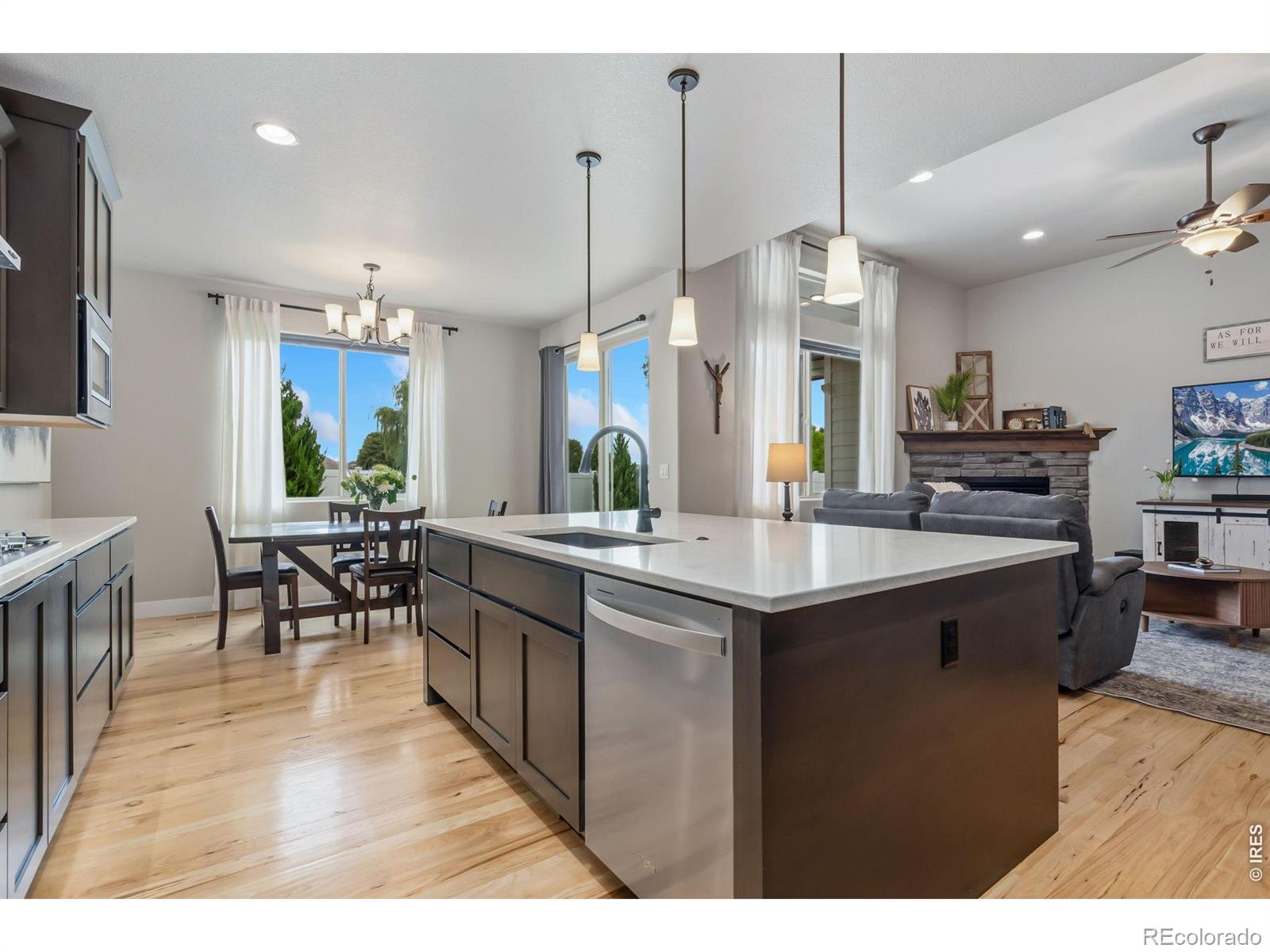 MLS Image #5 for 488  vermilion peak drive,windsor, Colorado