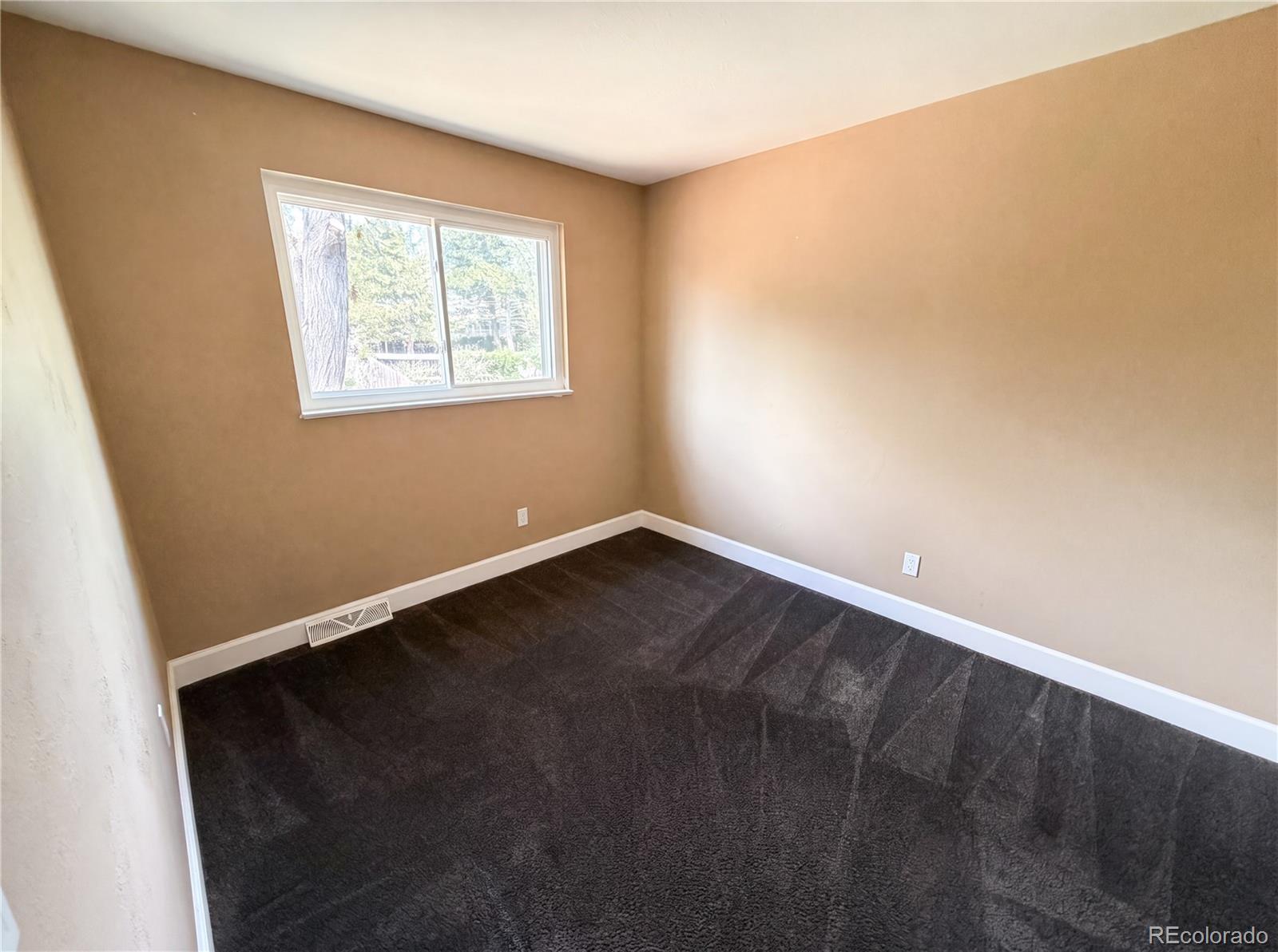 MLS Image #11 for 10661  quail court,broomfield, Colorado