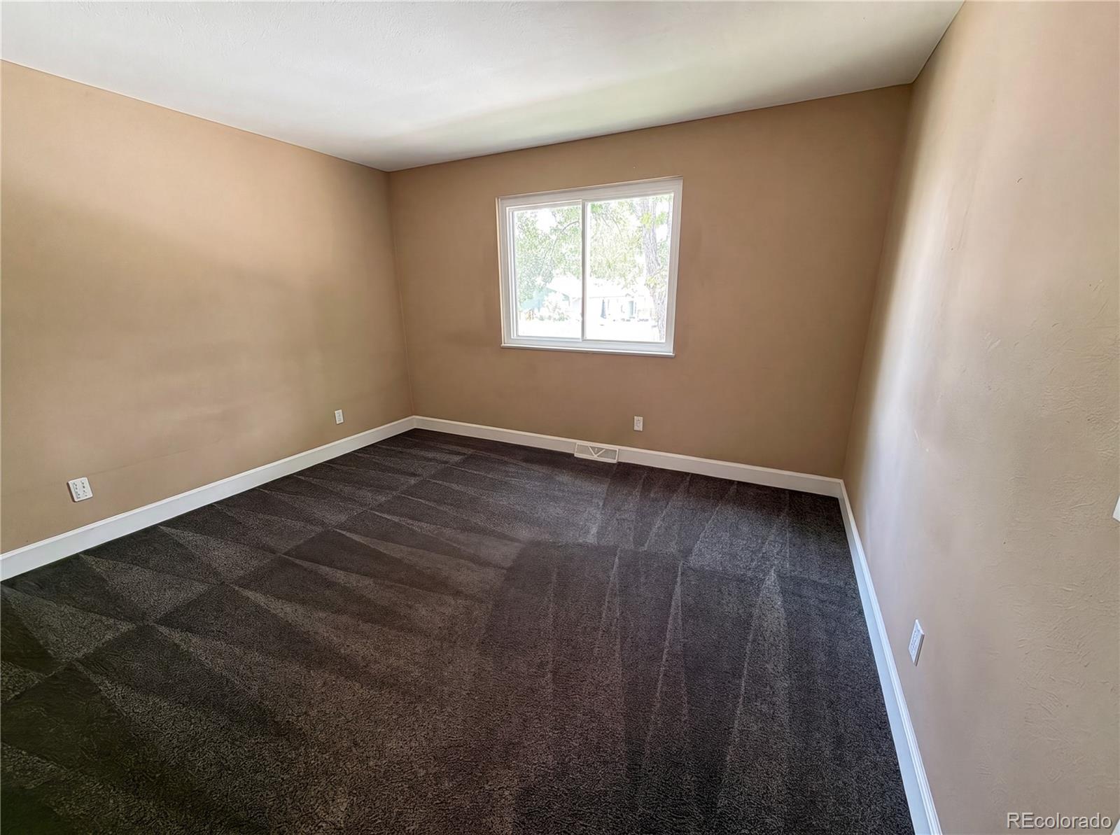 MLS Image #3 for 10661  quail court,broomfield, Colorado