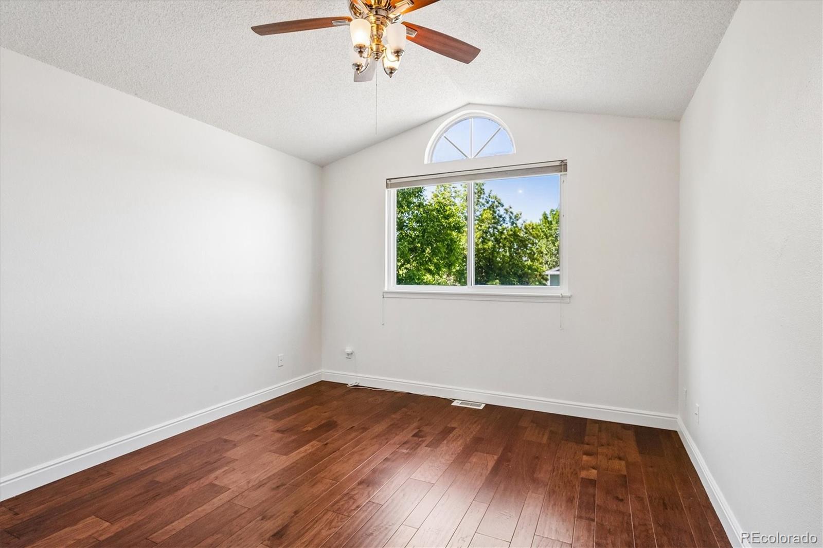 MLS Image #14 for 585  arden circle,littleton, Colorado