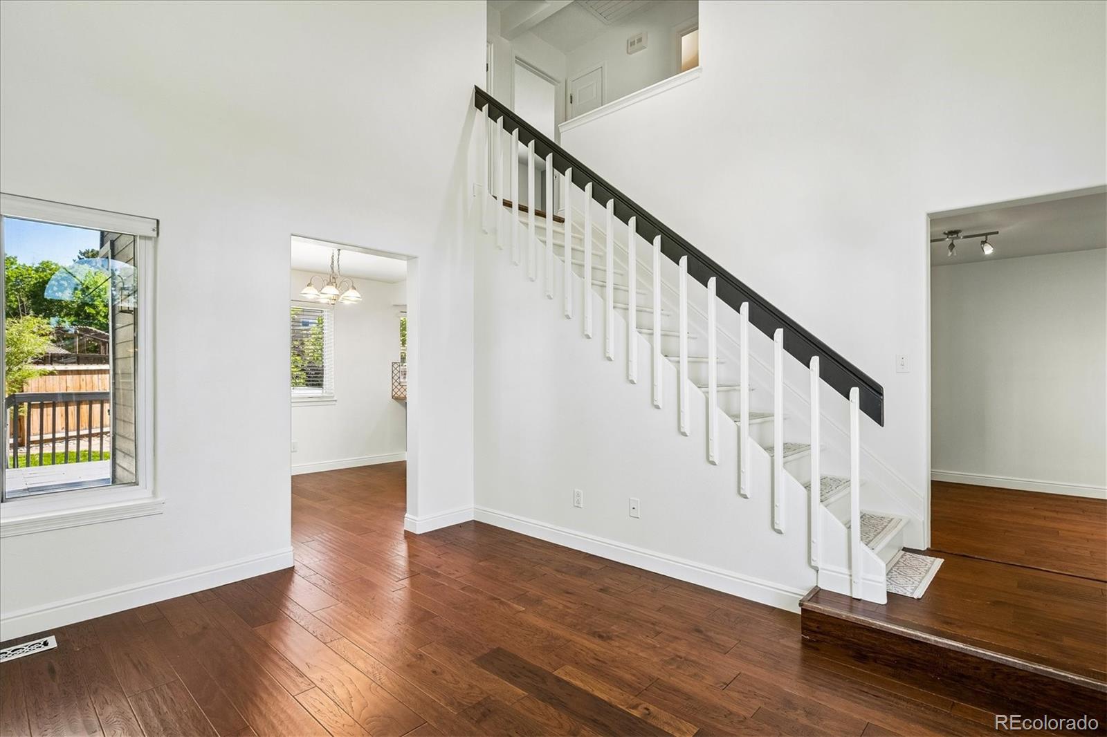 MLS Image #4 for 585  arden circle,littleton, Colorado