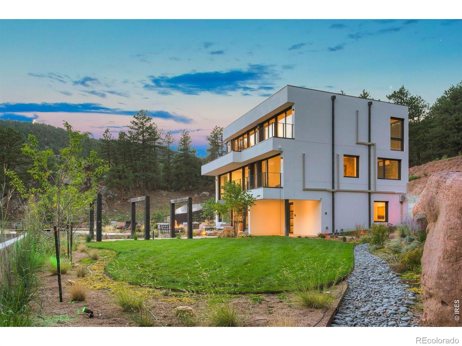 MLS Image #46 for 228  lion point,boulder, Colorado
