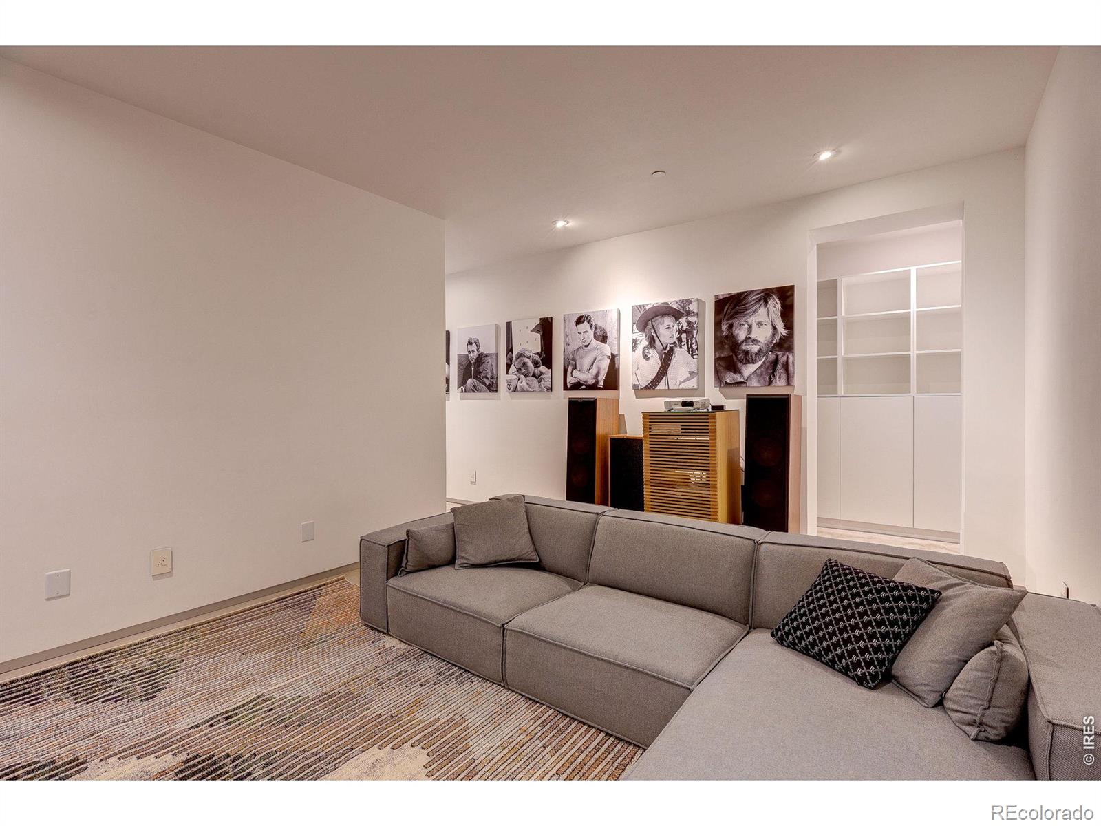 MLS Image #47 for 228  lion point,boulder, Colorado