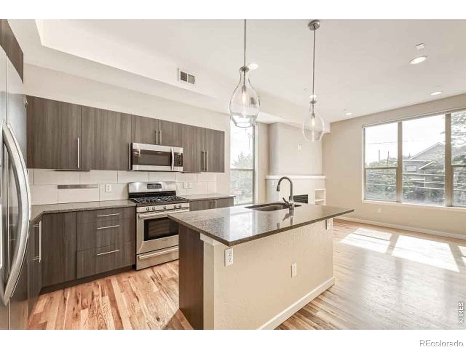 MLS Image #5 for 2100 n clay street,denver, Colorado