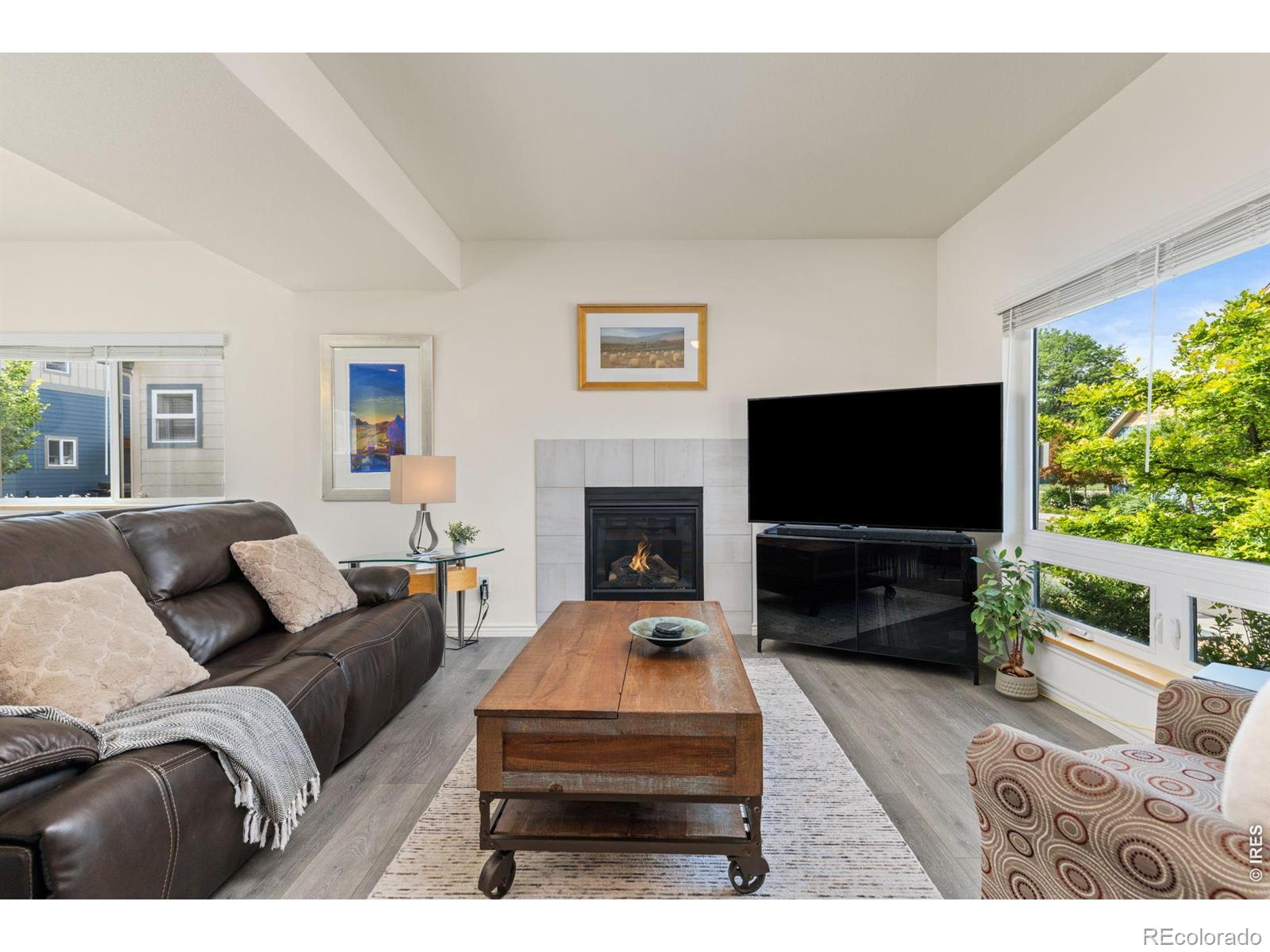 MLS Image #4 for 1324  country court,longmont, Colorado