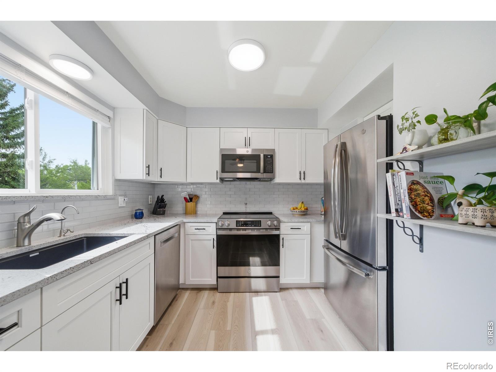 MLS Image #10 for 3107  worthington avenue,fort collins, Colorado