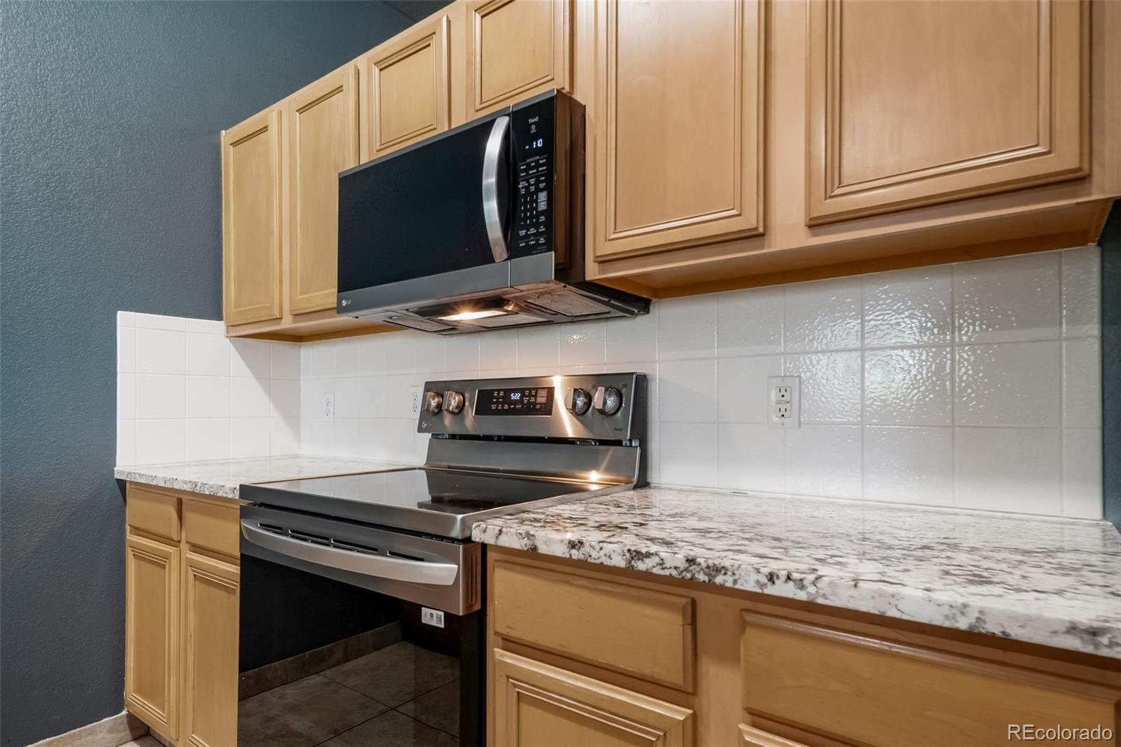MLS Image #15 for 15475  andrews drive 305,denver, Colorado