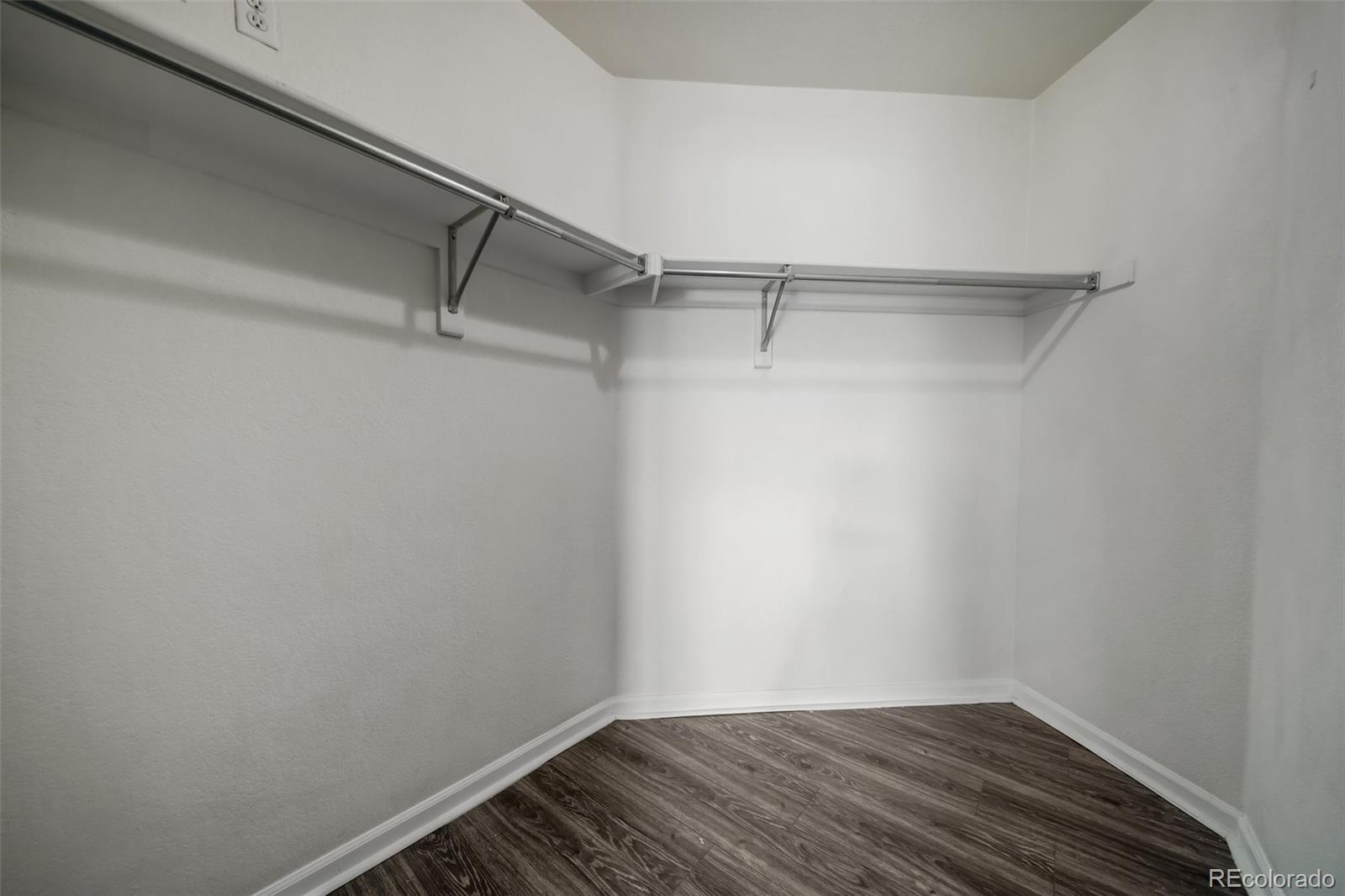 MLS Image #22 for 15475  andrews drive 305,denver, Colorado