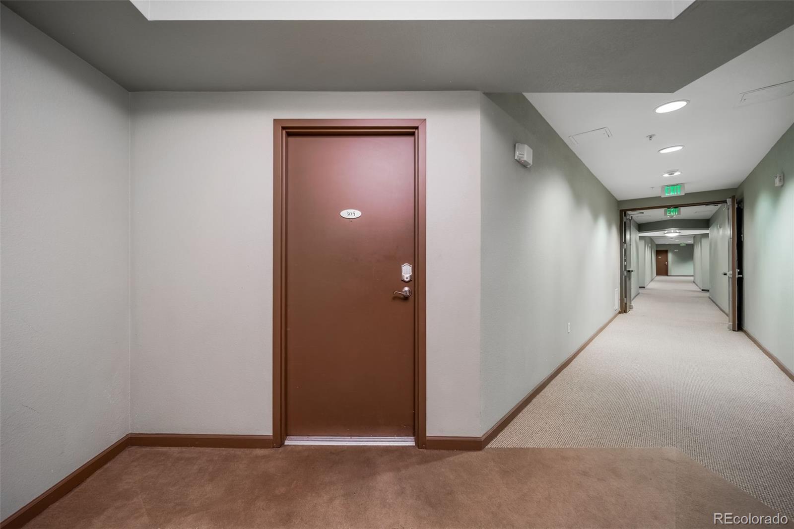 MLS Image #5 for 15475  andrews drive 305,denver, Colorado