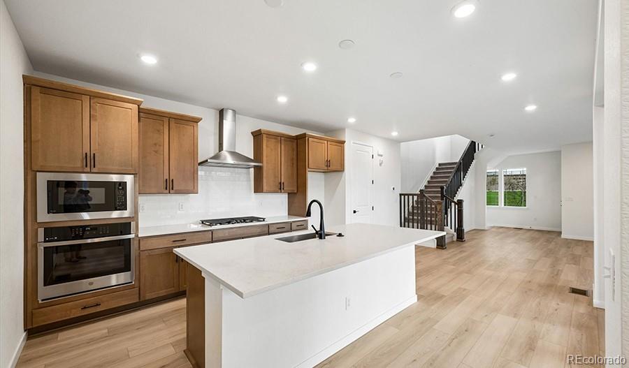 MLS Image #10 for 8745  whiptail loop,littleton, Colorado
