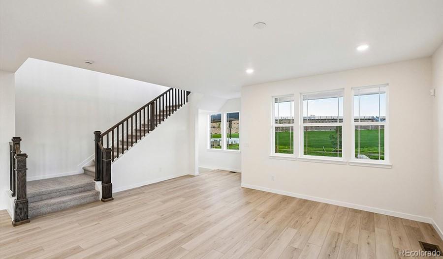 MLS Image #5 for 8745  whiptail loop,littleton, Colorado