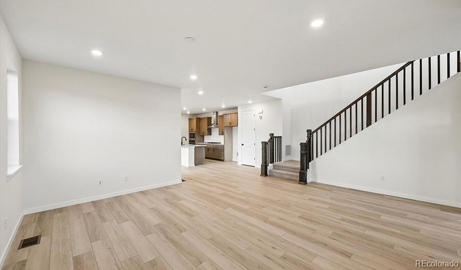 MLS Image #6 for 8745  whiptail loop,littleton, Colorado