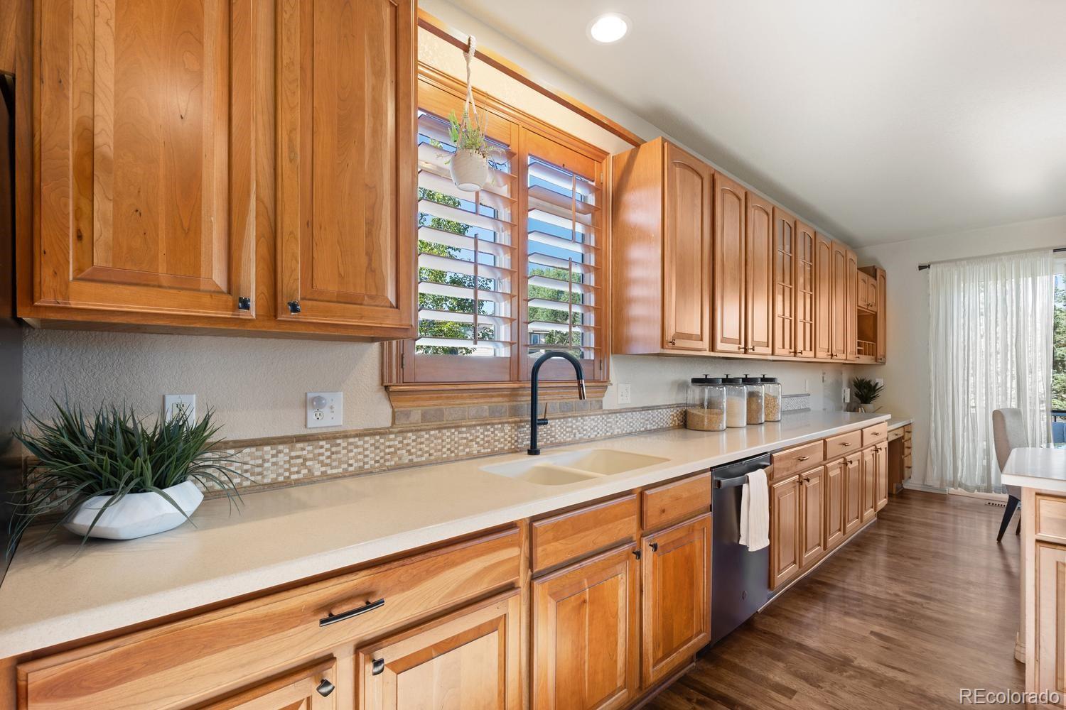 MLS Image #11 for 10856  ridge pointe lane,parker, Colorado