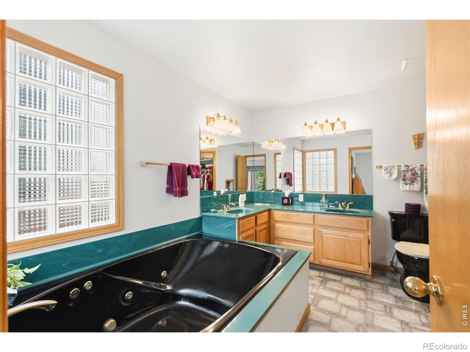 MLS Image #11 for 7914  whitney court,fort collins, Colorado