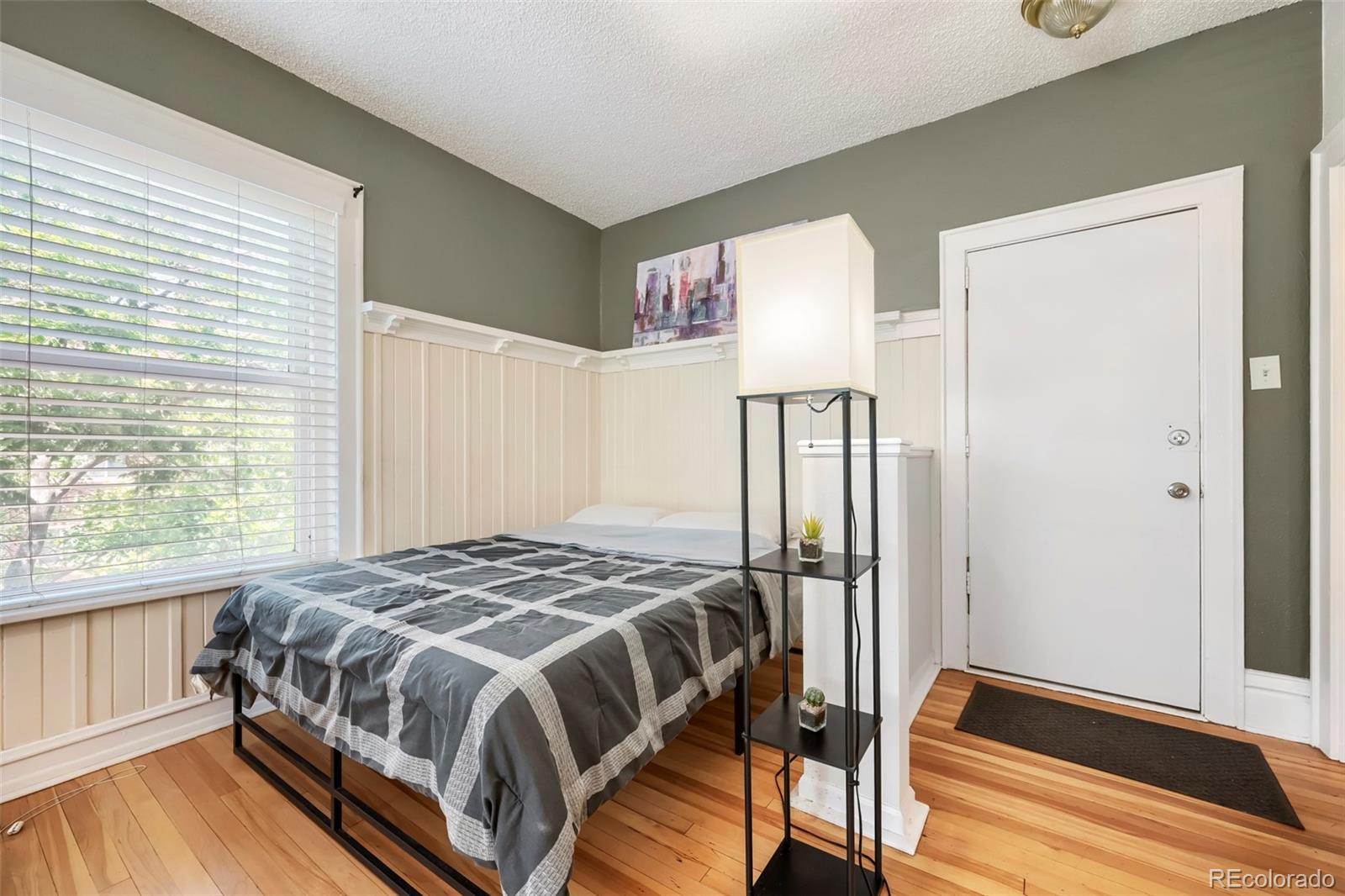 MLS Image #12 for 1356 n pearl street 202,denver, Colorado
