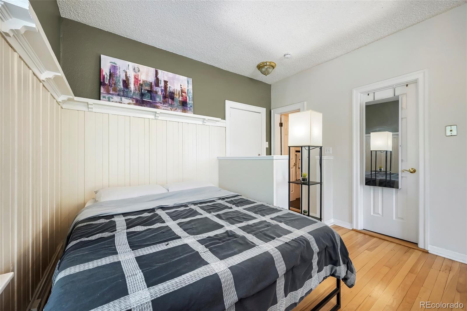 MLS Image #13 for 1356 n pearl street 202,denver, Colorado
