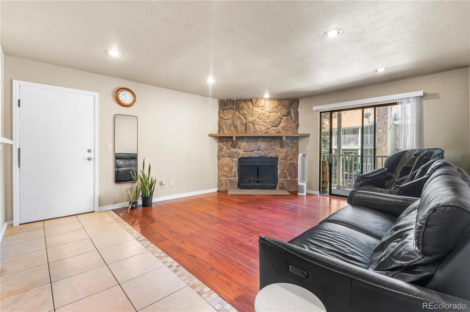 MLS Image #2 for 921 s walden street 105,aurora, Colorado