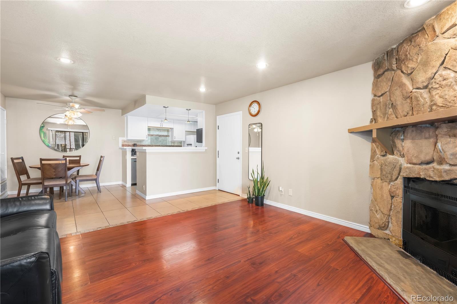 MLS Image #3 for 921 s walden street 105,aurora, Colorado