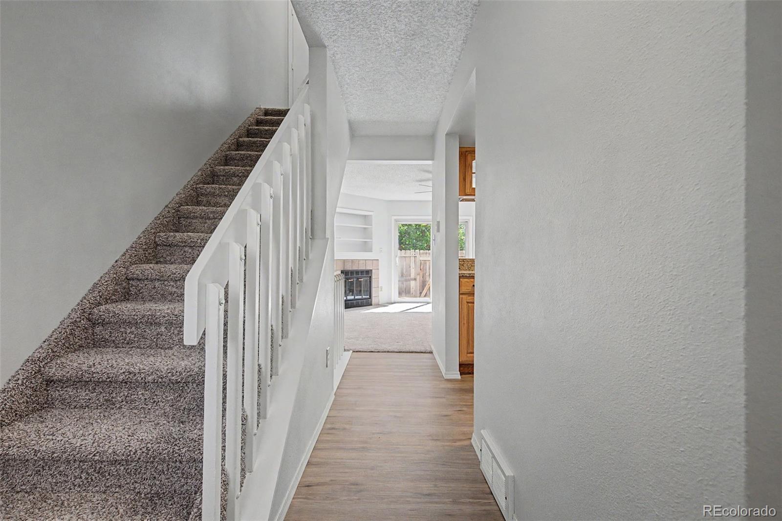 MLS Image #4 for 2455  lexington village lane,colorado springs, Colorado