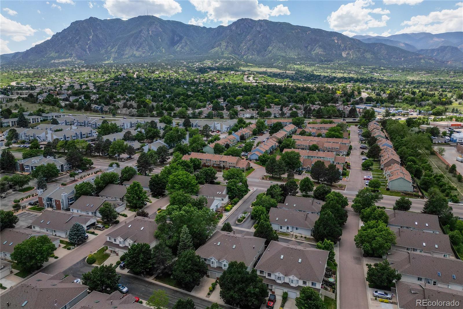 MLS Image #17 for 3923  nicki heights,colorado springs, Colorado