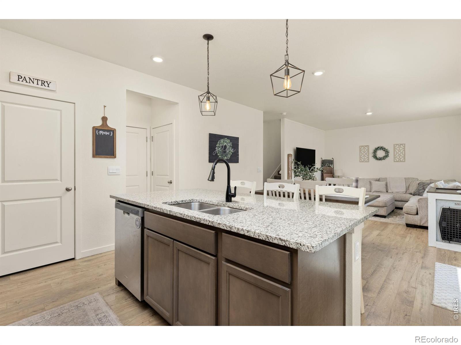 MLS Image #11 for 244  ptarmigan lane,johnstown, Colorado