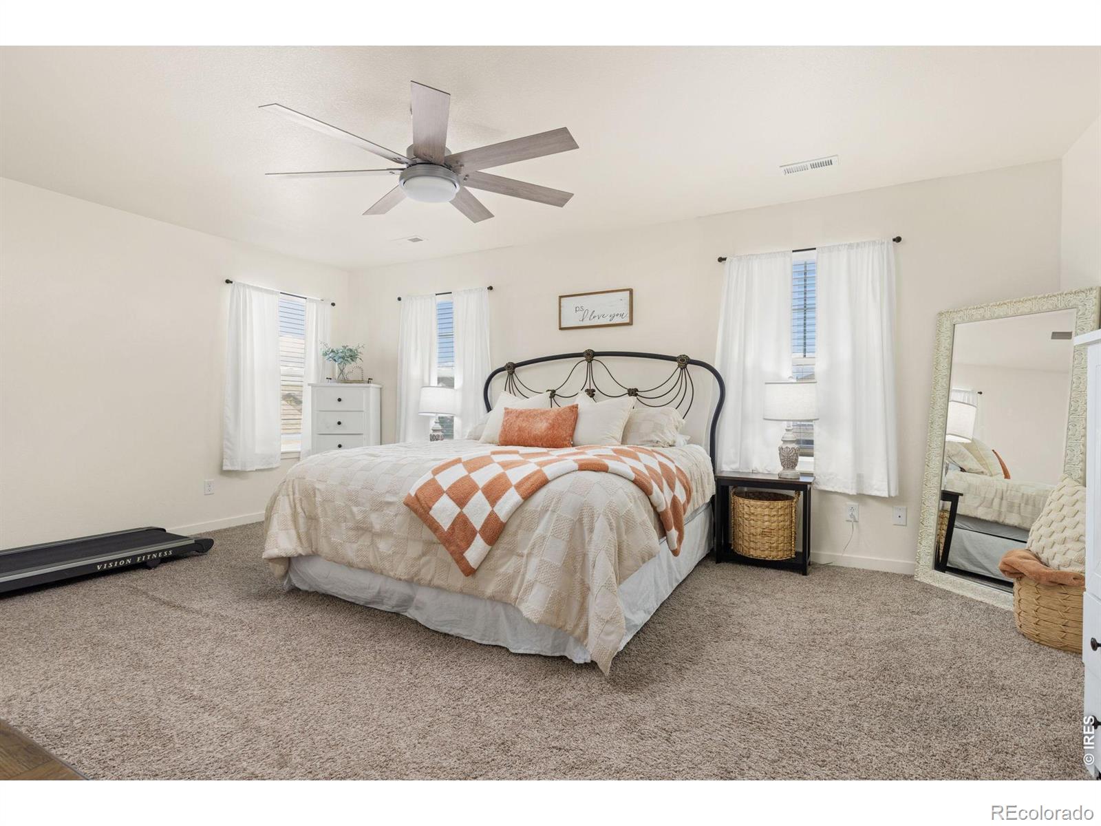 MLS Image #15 for 244  ptarmigan lane,johnstown, Colorado