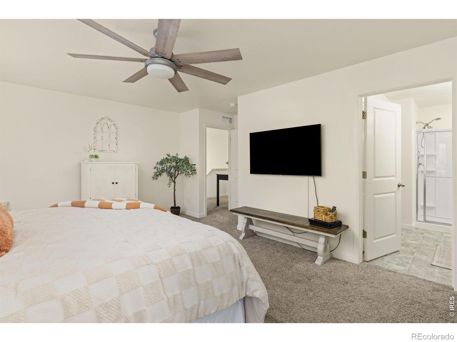 MLS Image #16 for 244  ptarmigan lane,johnstown, Colorado
