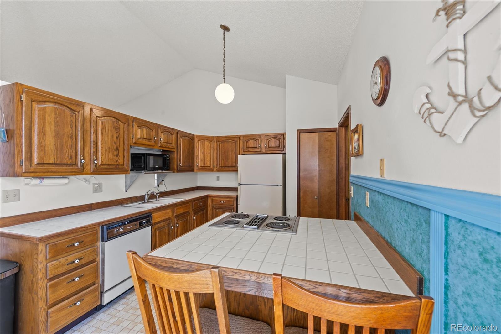 MLS Image #7 for 6512  foxdale circle,colorado springs, Colorado