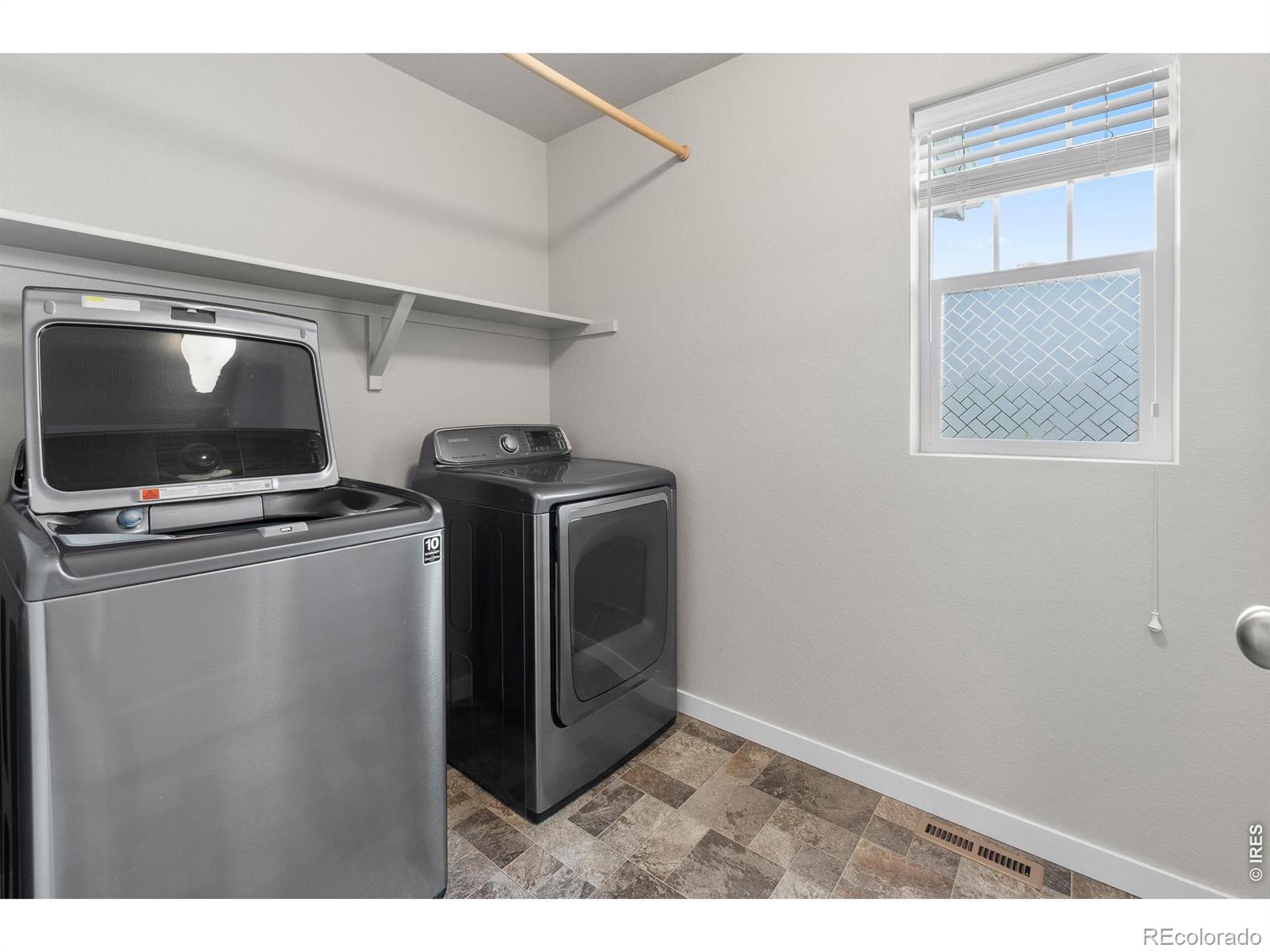 MLS Image #28 for 421  stout street,fort collins, Colorado