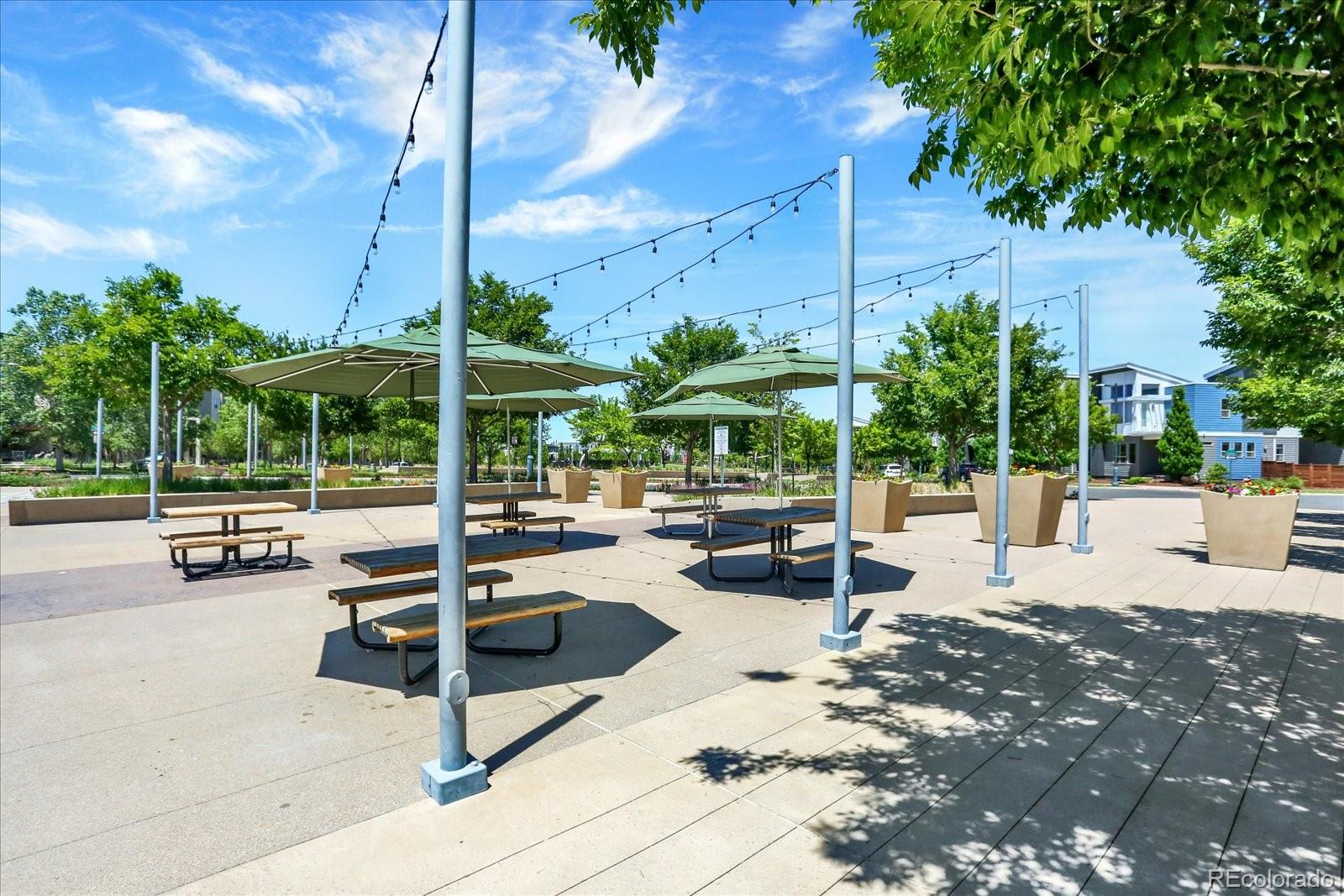 MLS Image #15 for 4920  valentia street,denver, Colorado