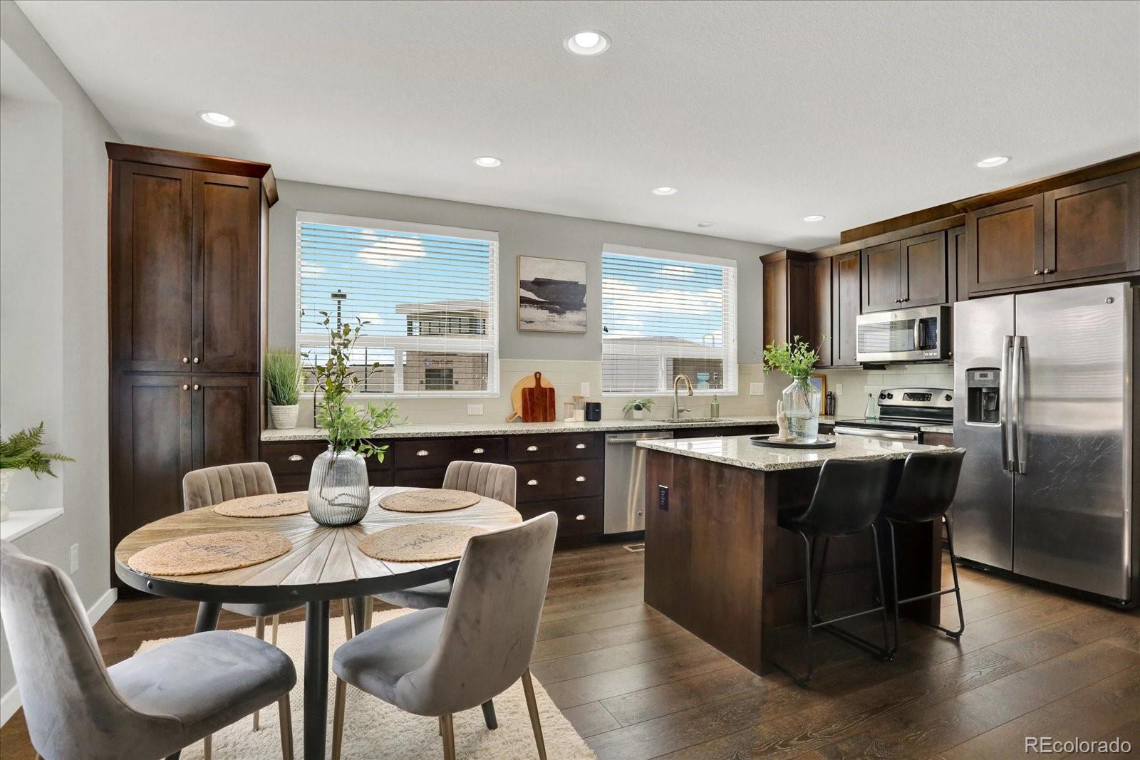 MLS Image #4 for 4920  valentia street,denver, Colorado