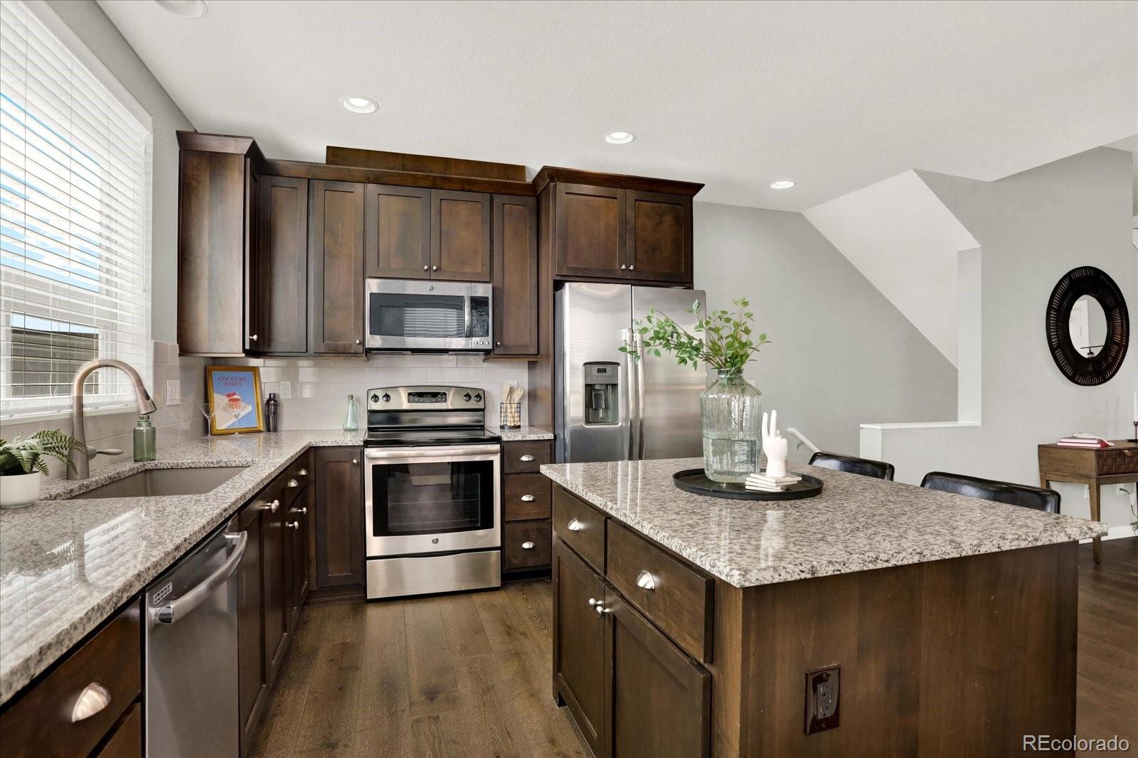 MLS Image #6 for 4920  valentia street,denver, Colorado