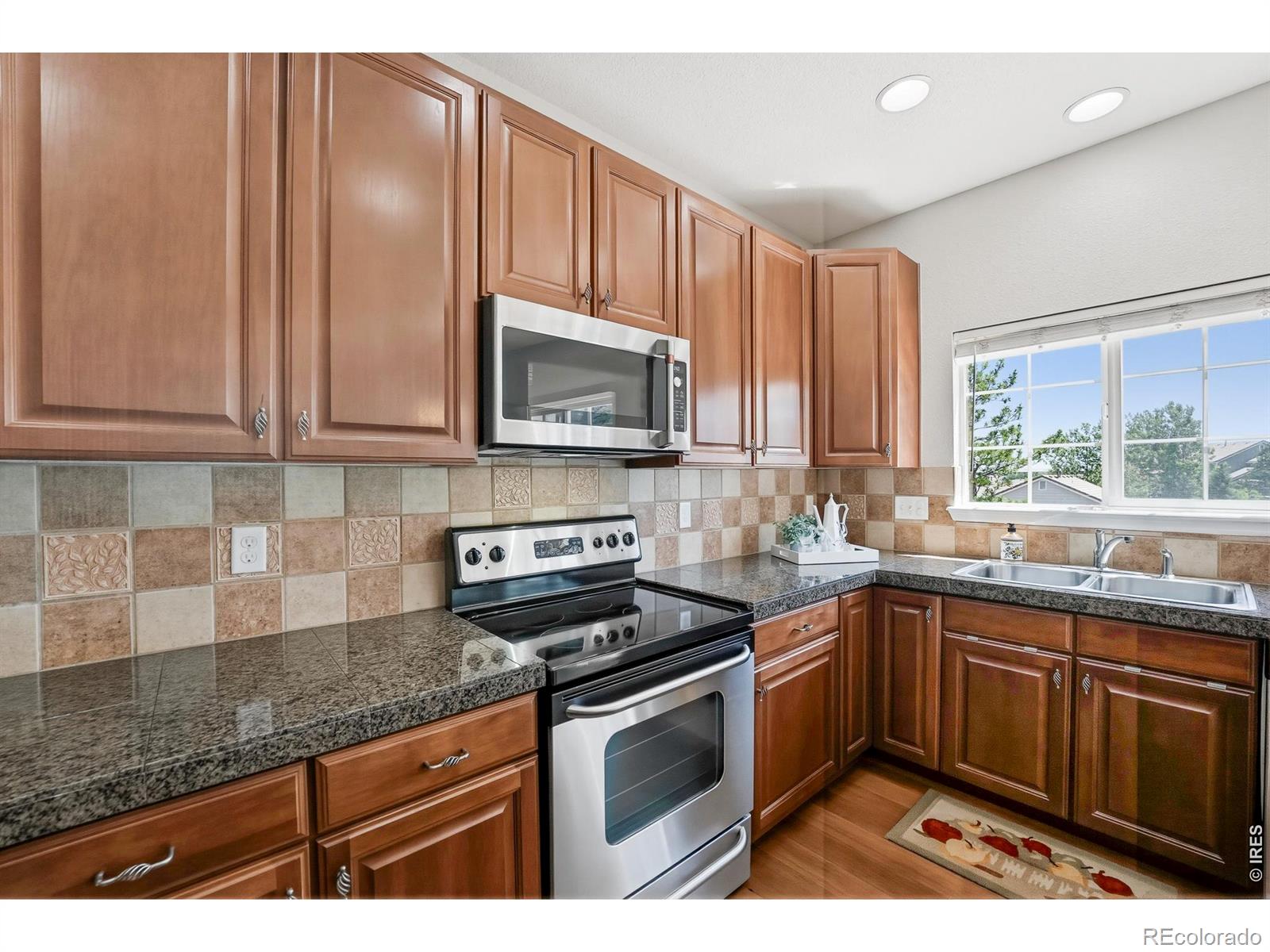 MLS Image #10 for 3722  castle peak avenue,superior, Colorado