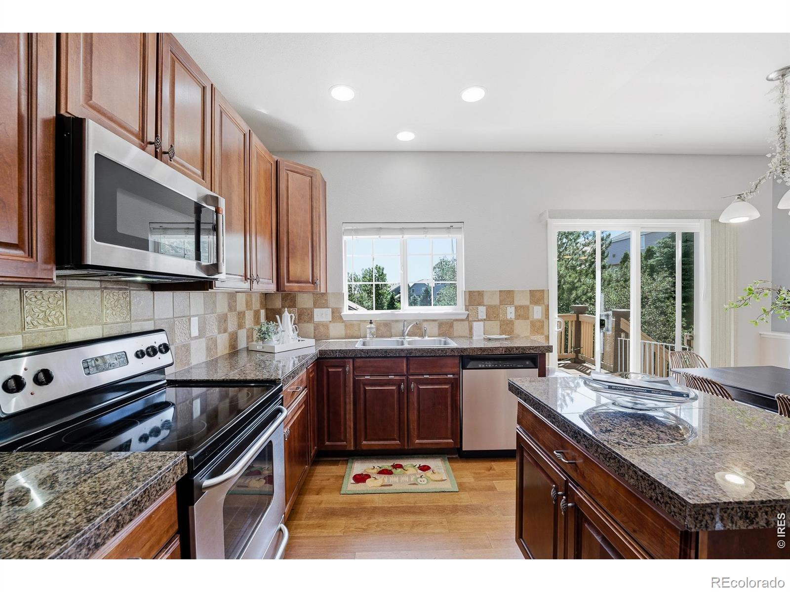 MLS Image #9 for 3722  castle peak avenue,superior, Colorado