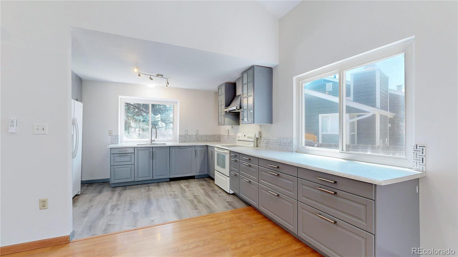 MLS Image #2 for 4381 e 126th place,thornton, Colorado