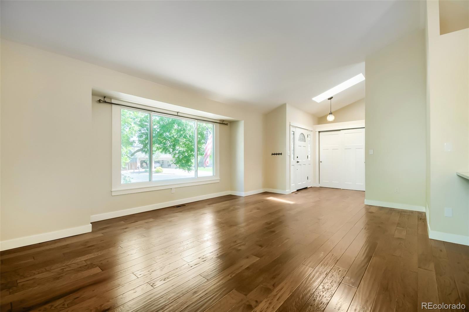 MLS Image #3 for 910 e 130th drive,thornton, Colorado