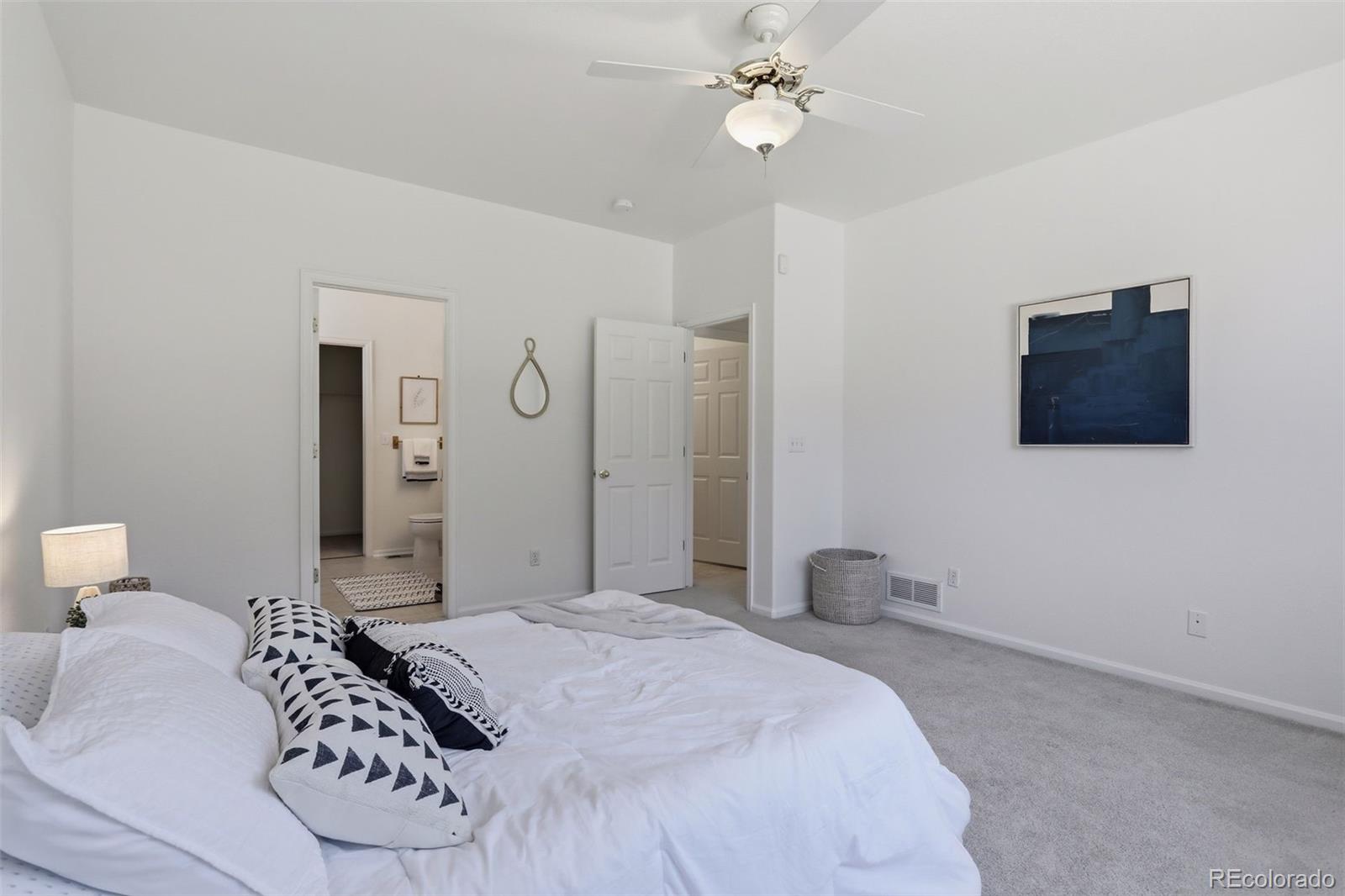 MLS Image #21 for 10627  madison street,denver, Colorado