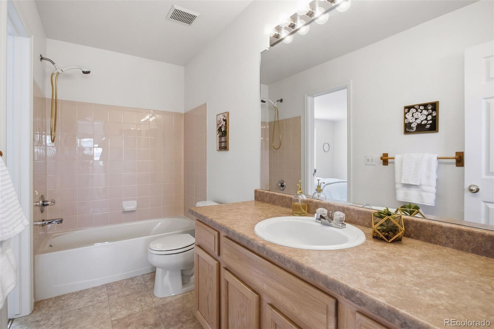 MLS Image #35 for 10627  madison street,denver, Colorado