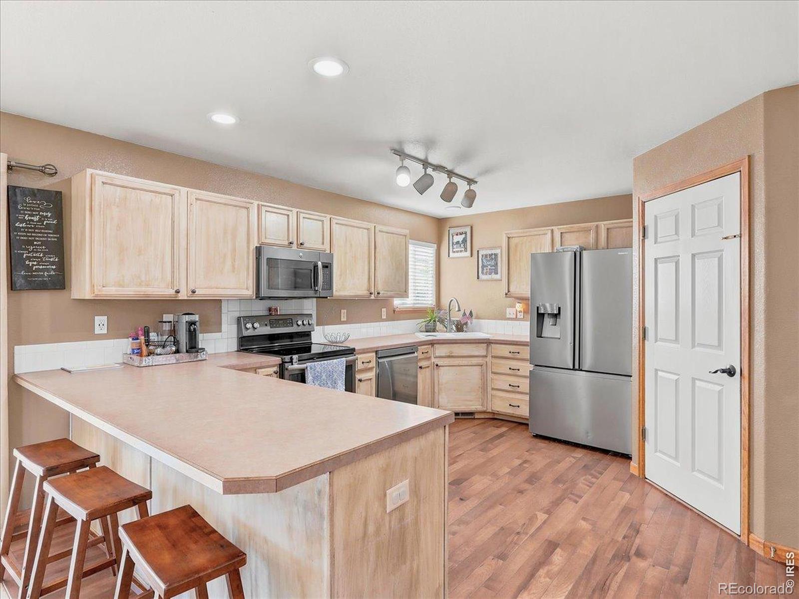 MLS Image #5 for 3404  conestoga avenue,evans, Colorado