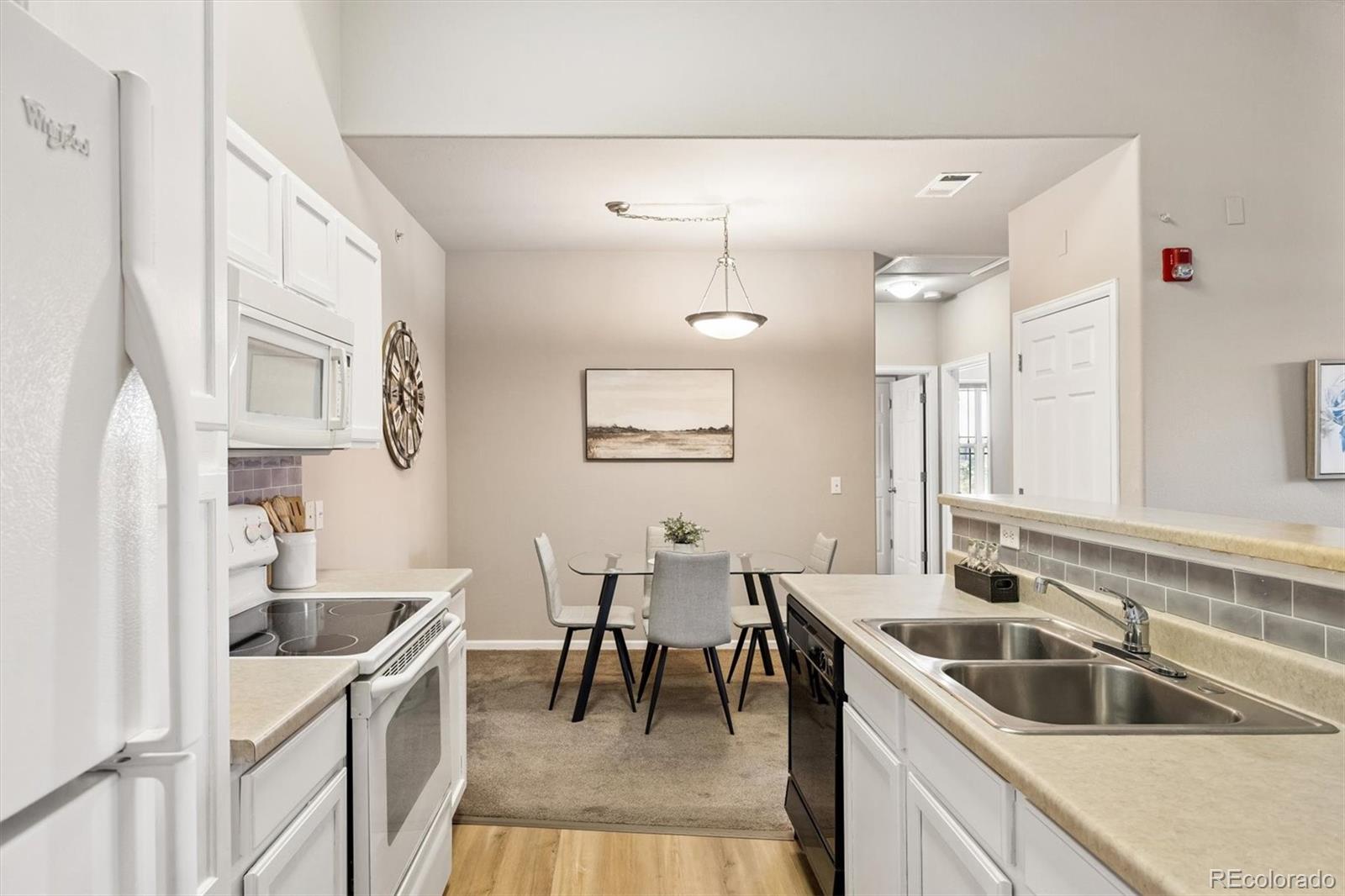MLS Image #8 for 8073 w 51st place 302,arvada, Colorado