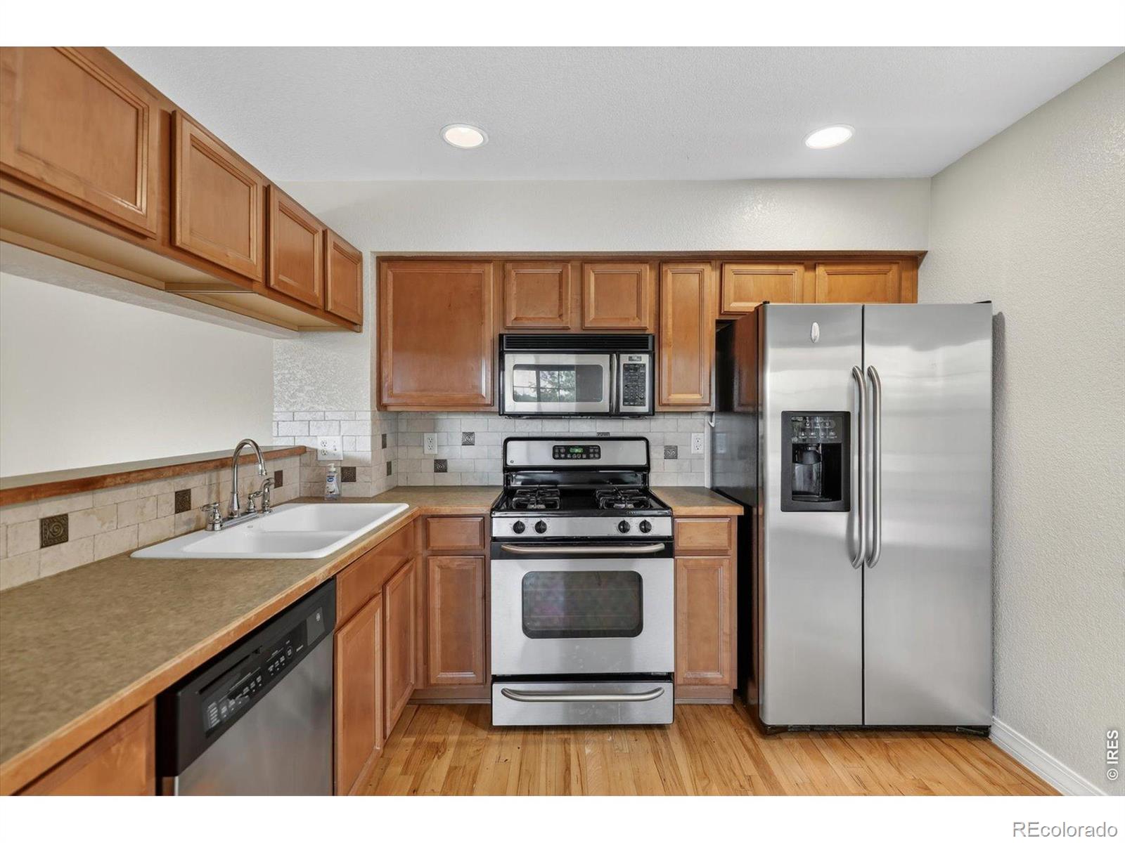 MLS Image #13 for 805  summer hawk drive,longmont, Colorado